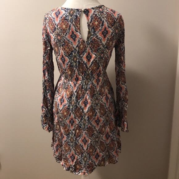 Bell Sleeve Dress Boho Cutout - Picture 5 of 8